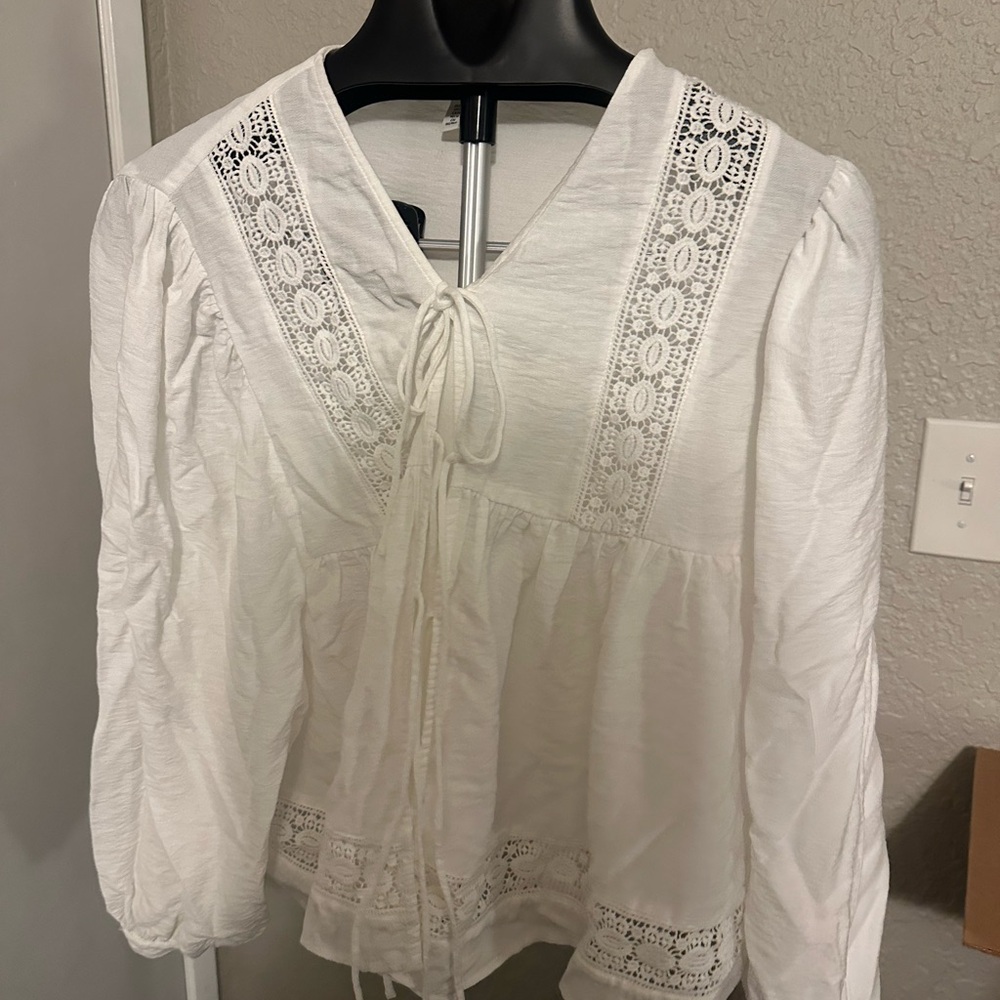 H&M White Lace Detail Blouse